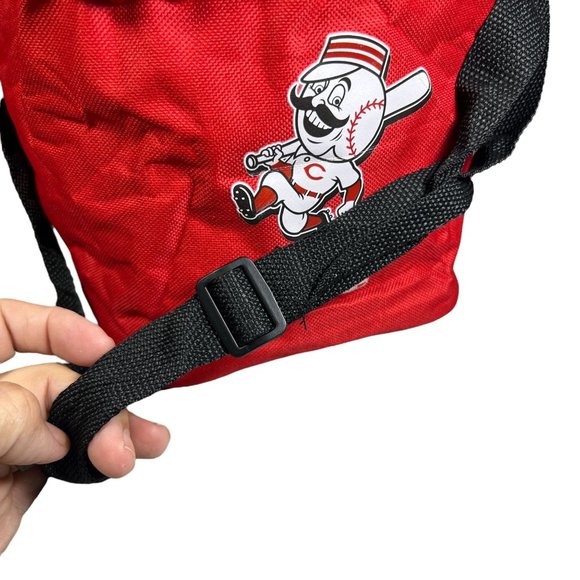 Cincinnati Reds Hebrew National w/ Mr. RedLegs Promotional Soft Side Bag - Picture 7 of 10